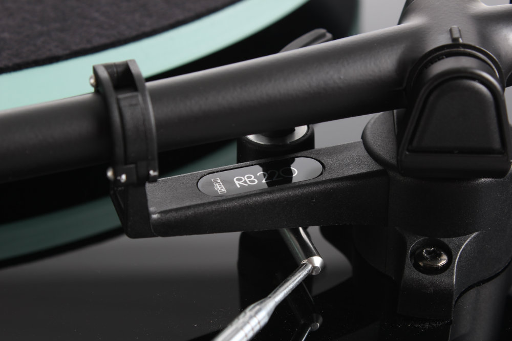 rega-p2-platine vinyle-noire2