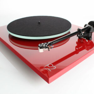 rega-p2-platine vinyle-rouge